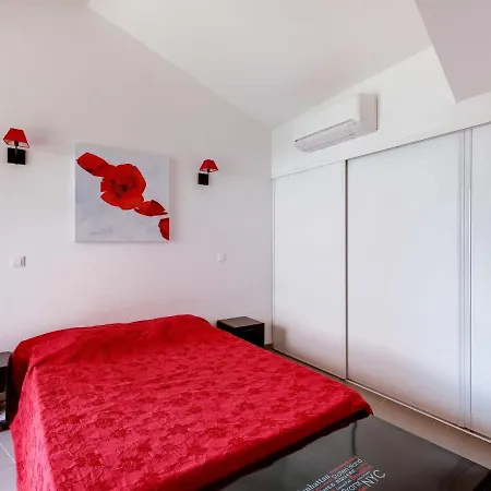 Dom wakacyjny Robinson By Interhome