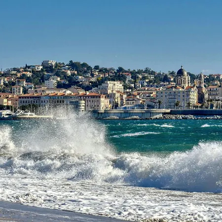 Robinson By Interhome Dom wakacyjny Saint-Raphaël